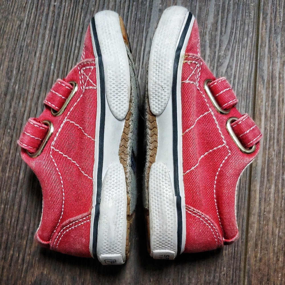 Sperry red Haylard shoes.